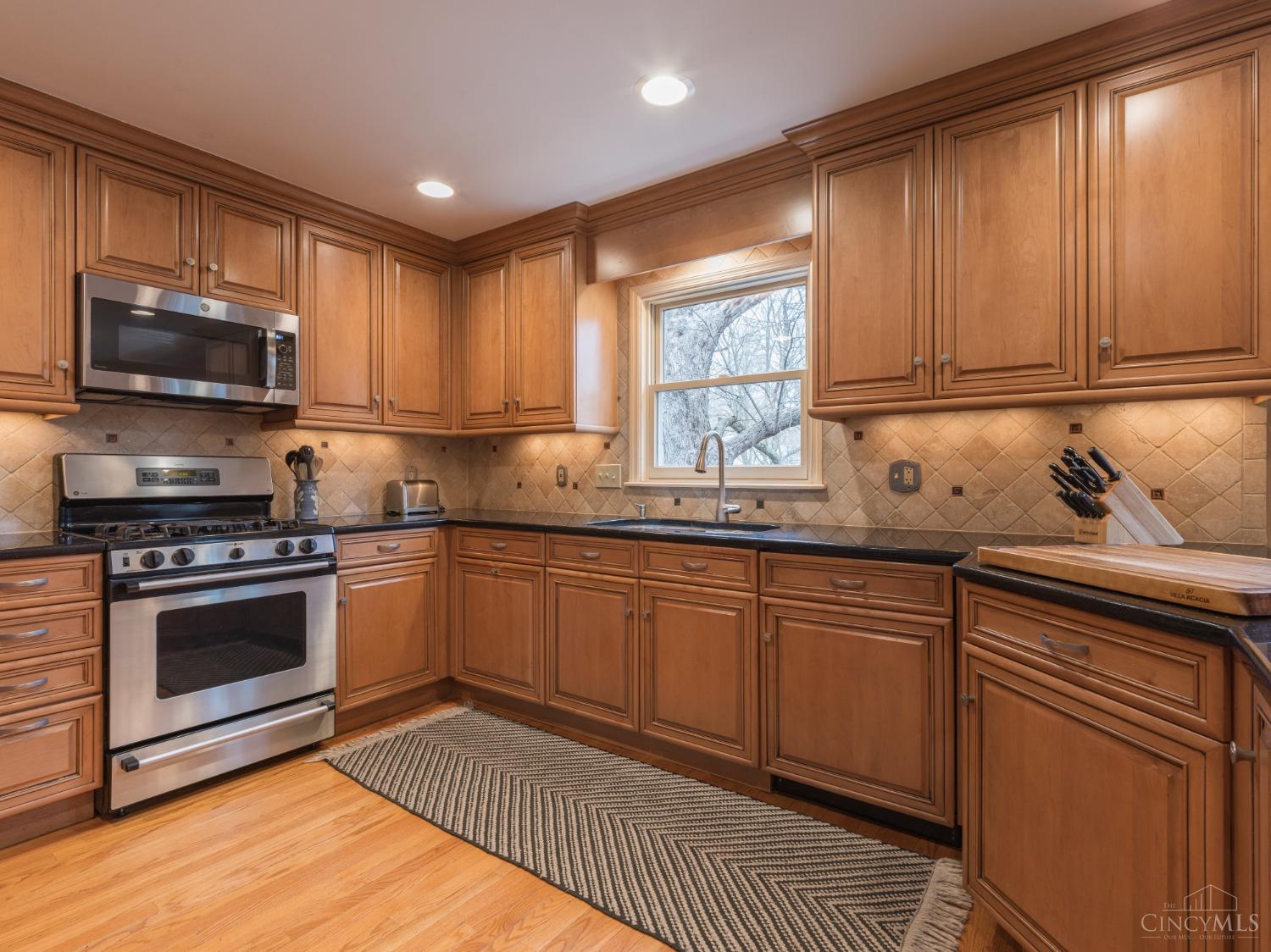 6798 Wetheridge Drive, Anderson Twp, Ohio image 20