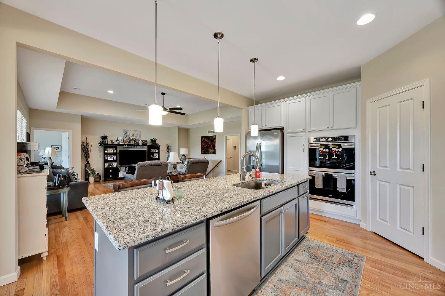 1942 Cathedral Lane, Hamilton, Ohio image 2
