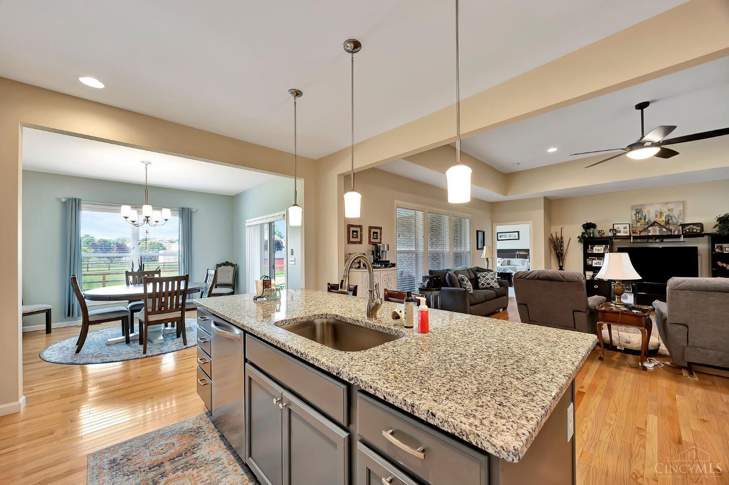 1942 Cathedral Lane, Hamilton, Ohio image 4