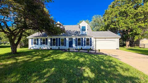 Photo of 8212 Chestnut Hill Court, West Chester, OH 45069 (MLS # 1891356)