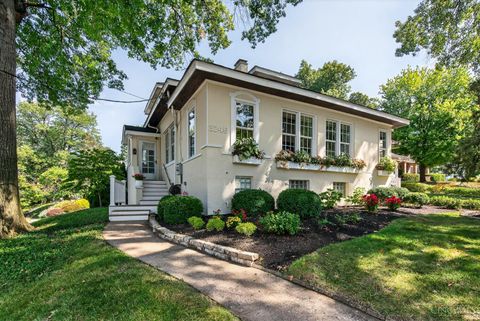 Photo of 3246 Observatory Avenue, Cincinnati, OH 45208 (MLS # 1856418)