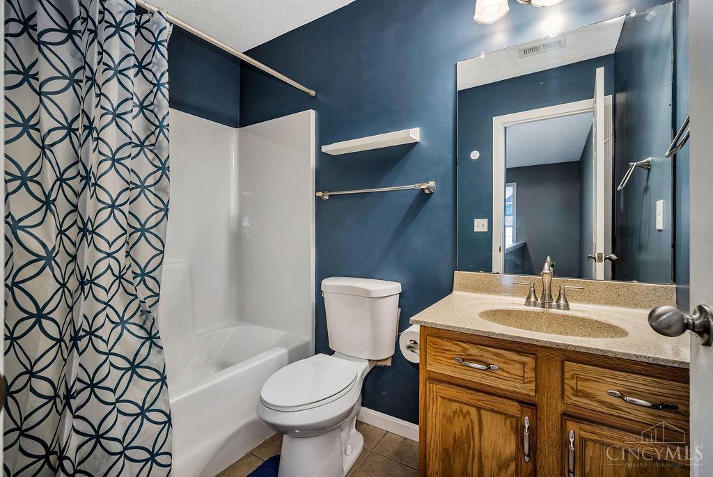 2033 Jackson Lane, Middletown, Ohio image 13