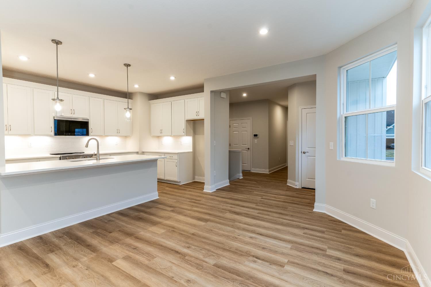 4381 Windemere Circle