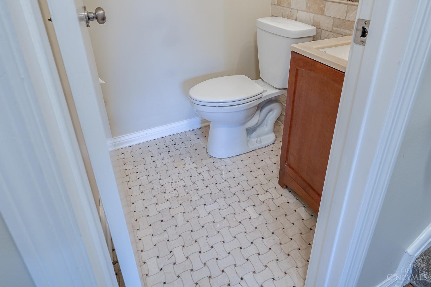 8 Dan Court, Fairfield, Ohio image 33