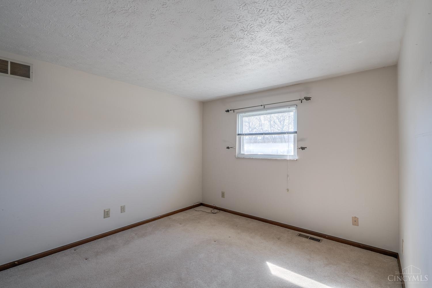 8 Dan Court, Fairfield, Ohio image 22