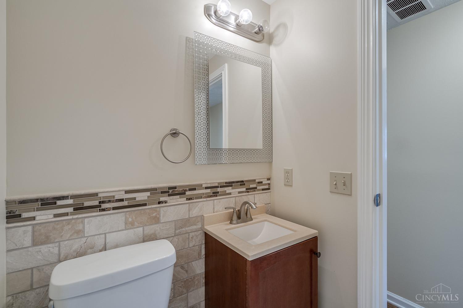 8 Dan Court, Fairfield, Ohio image 32