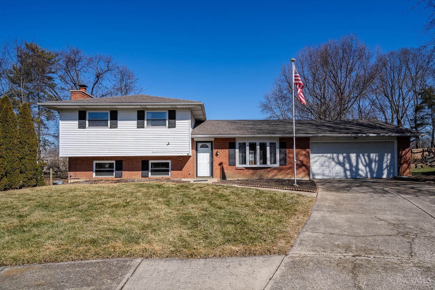 8 Dan Court, Fairfield, Ohio image 1
