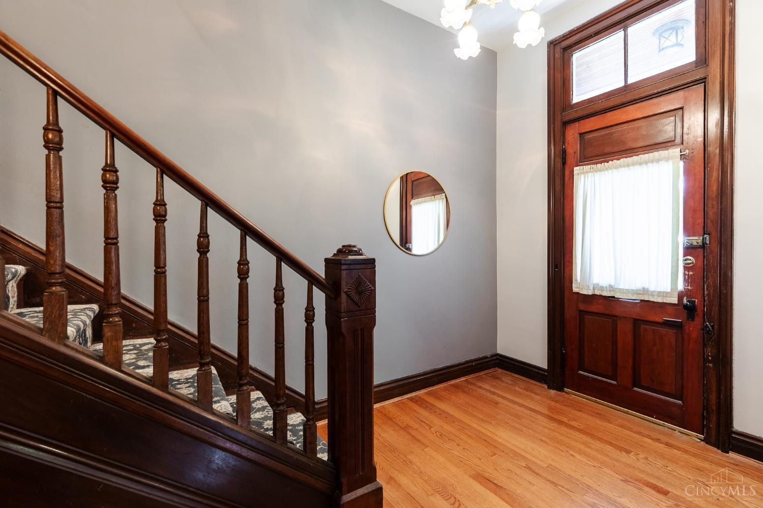 9 Bella Vista Place