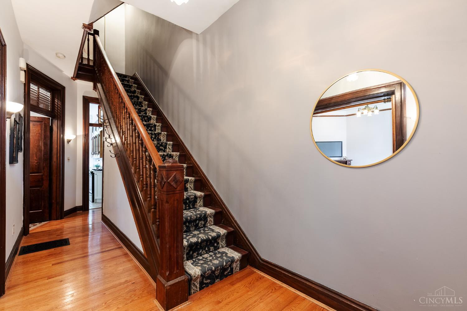 9 Bella Vista Place