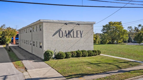 4720 RIDGE AVE, CINCINNATI, OH 45209 - Image b38e31ecf8f82c7ca9b896da4828517e/4137715866
