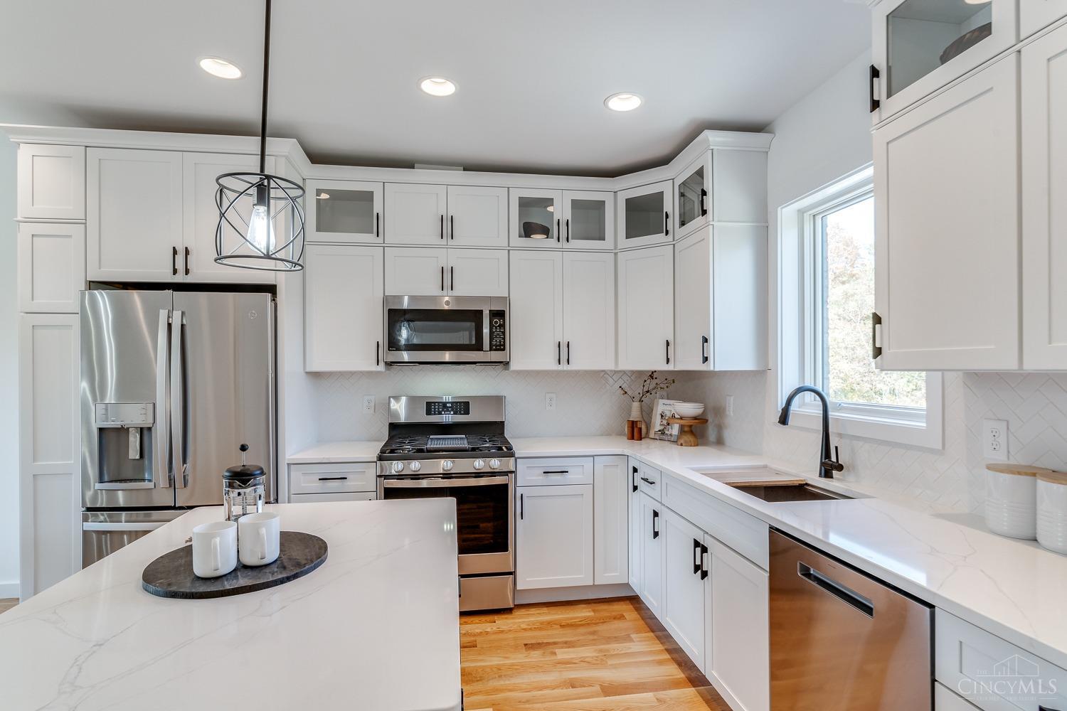 5762 Sanctuary Place, Cincinnati, Ohio image 25