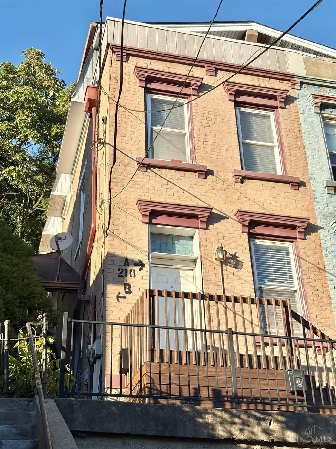 210 Dorsey Street