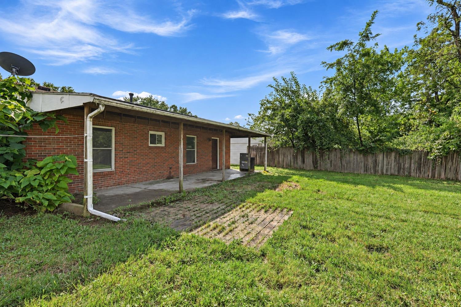 9758 Dunraven Drive