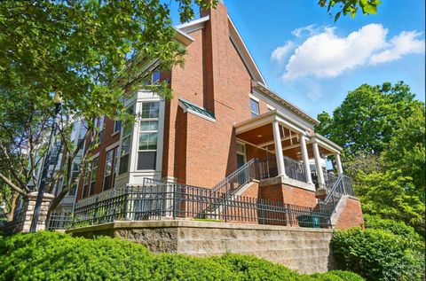 207 Stetson Street Cincinnati OH 45219