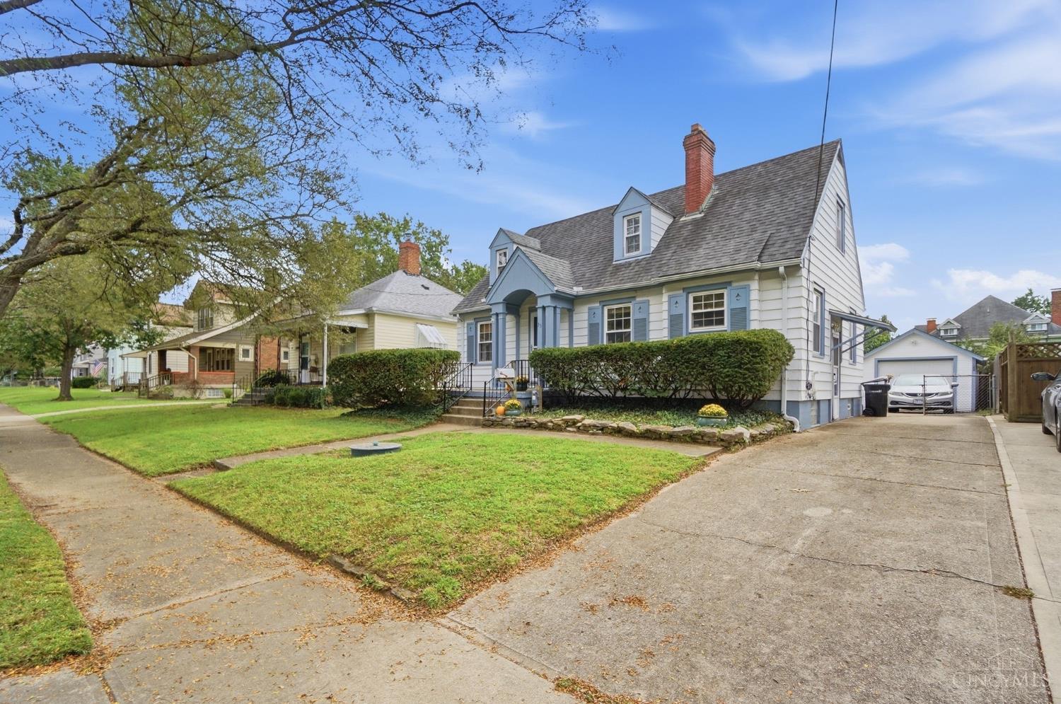 33 Hillsdale Street