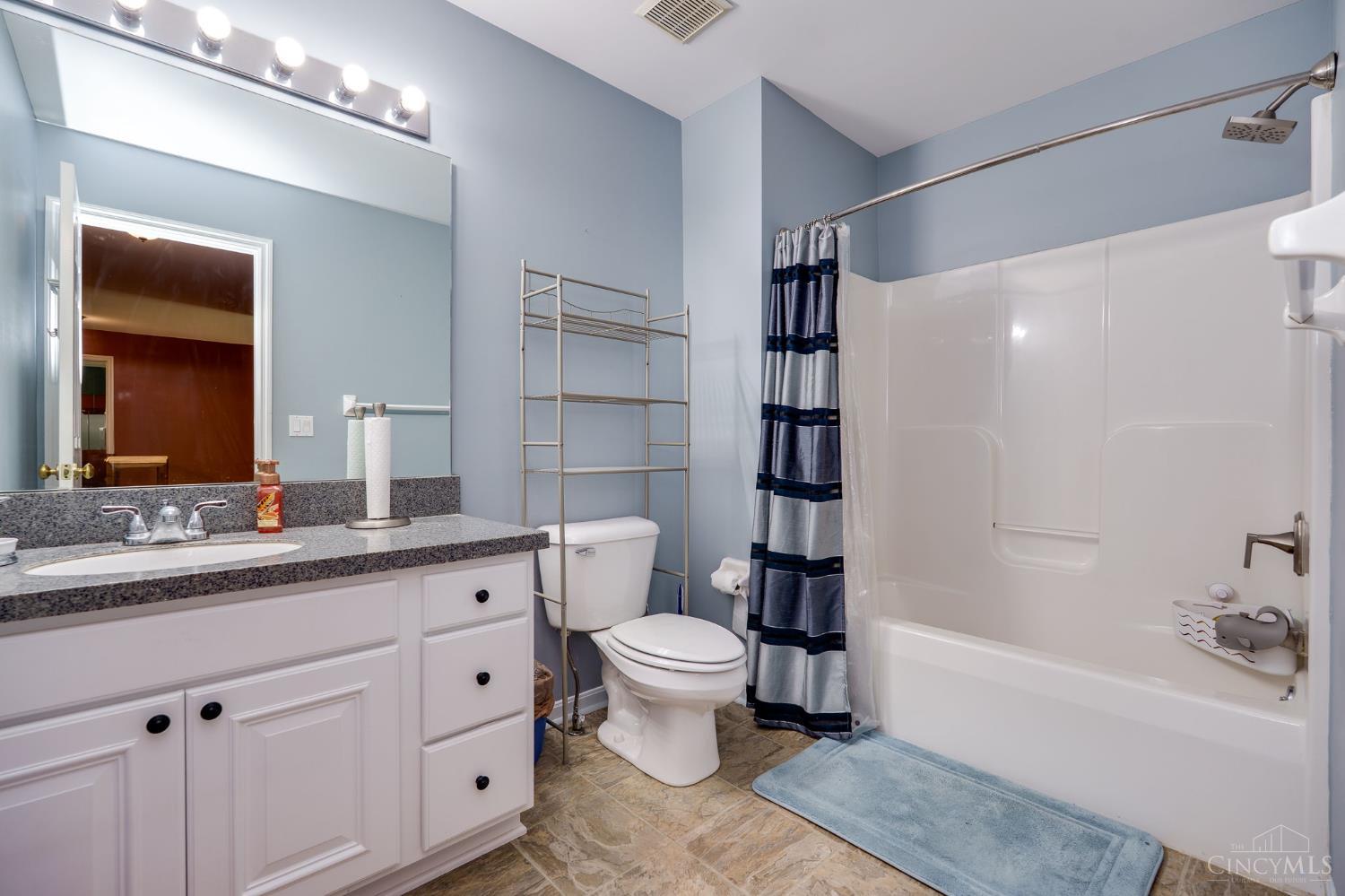 5088 Harvestdale Drive, Mason, Ohio image 33