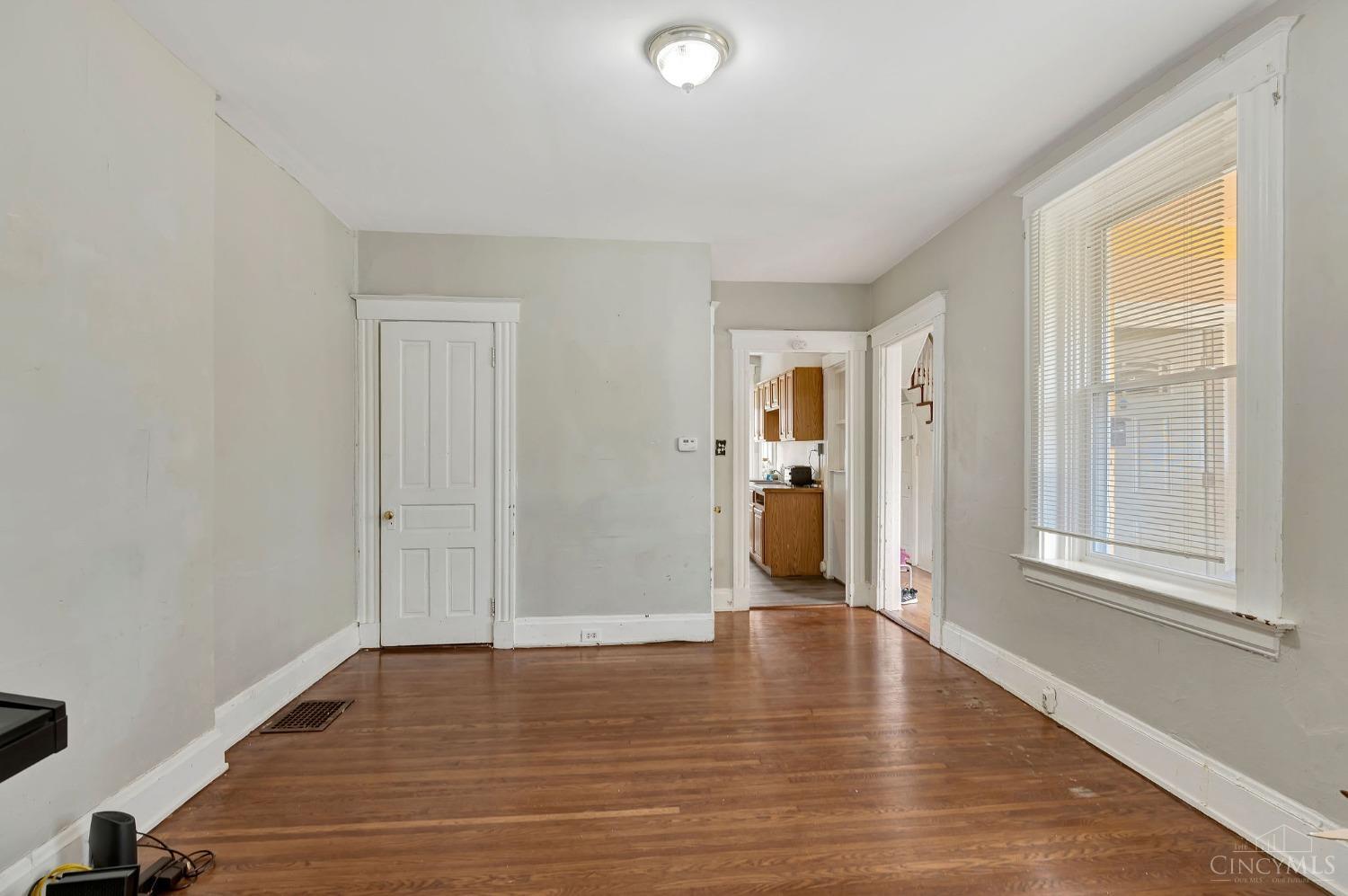 276 Emming Street, Cincinnati, Ohio image 4