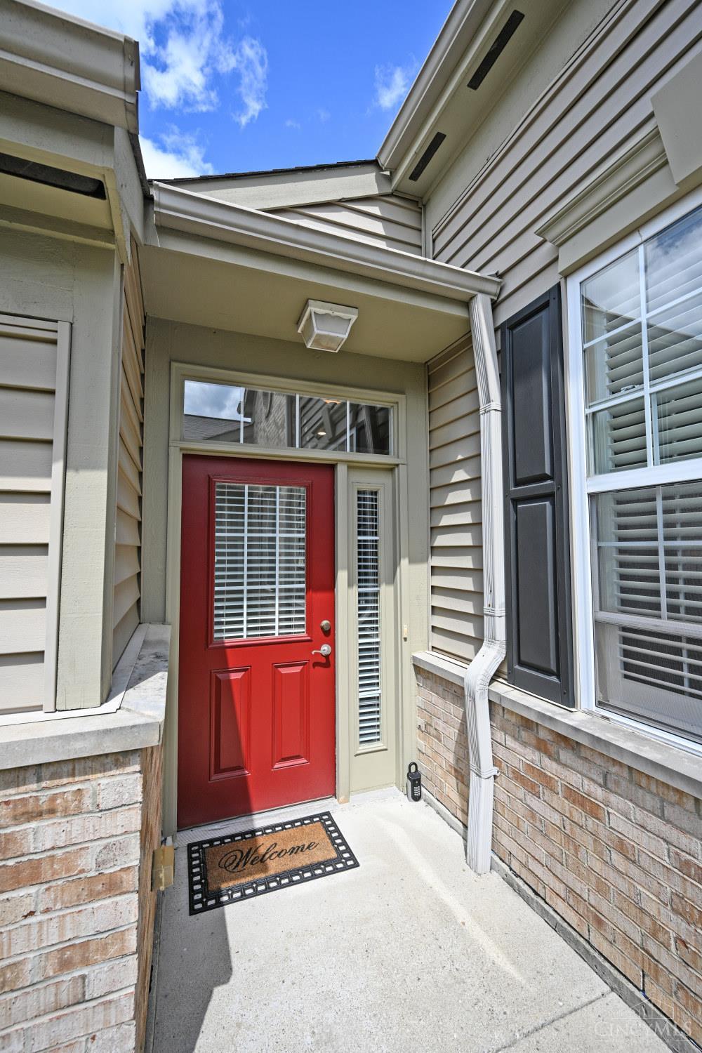 7398 Red Oak Court