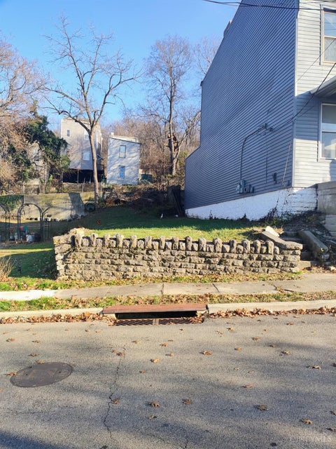 Vacant Land For Sale - 2620 Halstead Street<br/> Hamilton County, Cincinnati, OH 45214