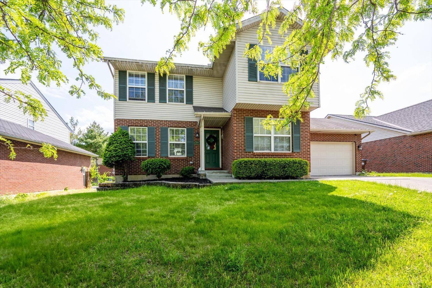 8589 Essex Orchard Station Drive, Fairfield, Ohio image 3