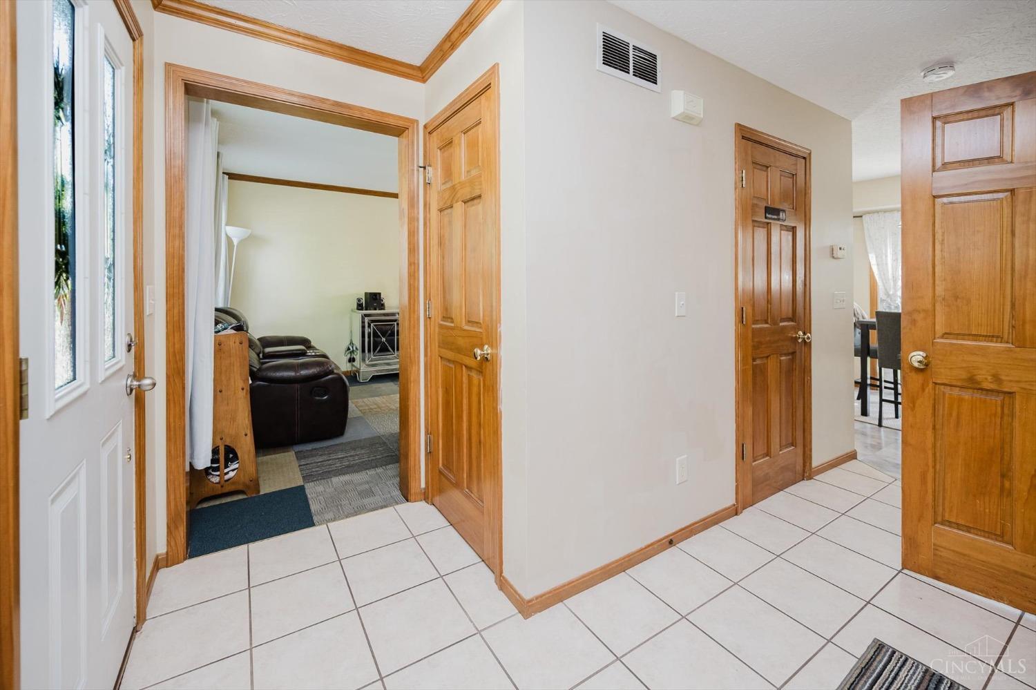 8589 Essex Orchard Station Drive, Fairfield, Ohio image 34