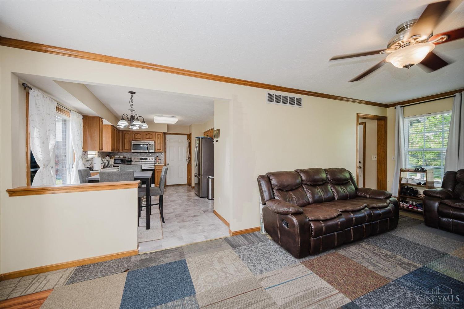 8589 Essex Orchard Station Drive, Fairfield, Ohio image 20