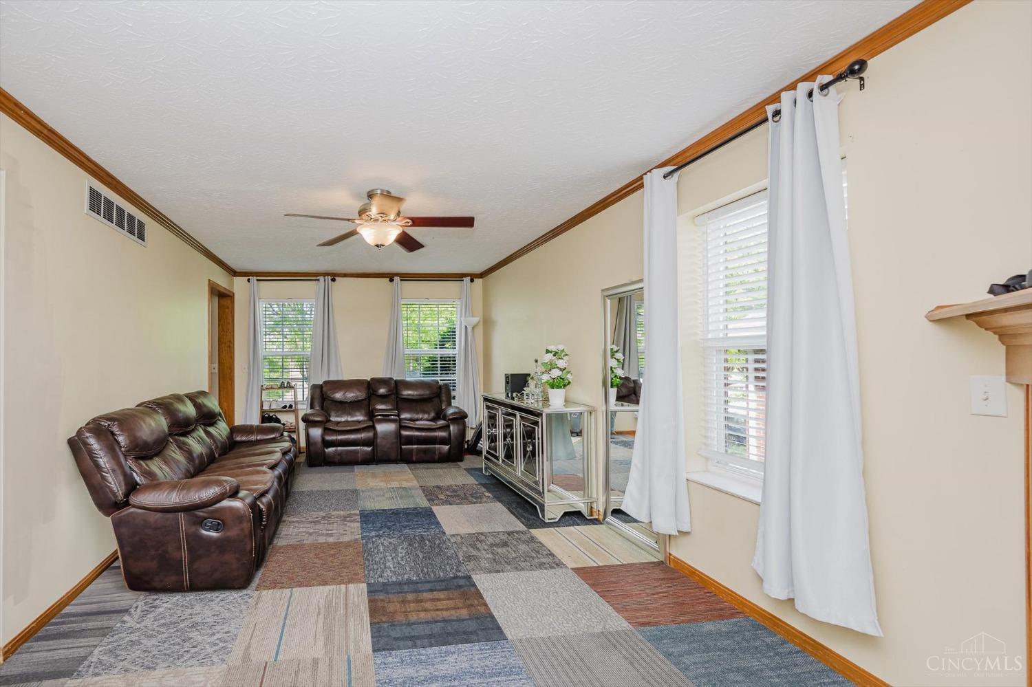 8589 Essex Orchard Station Drive, Fairfield, Ohio image 19
