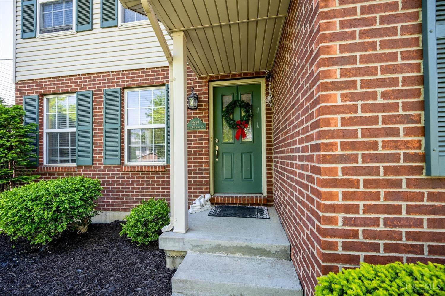 8589 Essex Orchard Station Drive, Fairfield, Ohio image 5