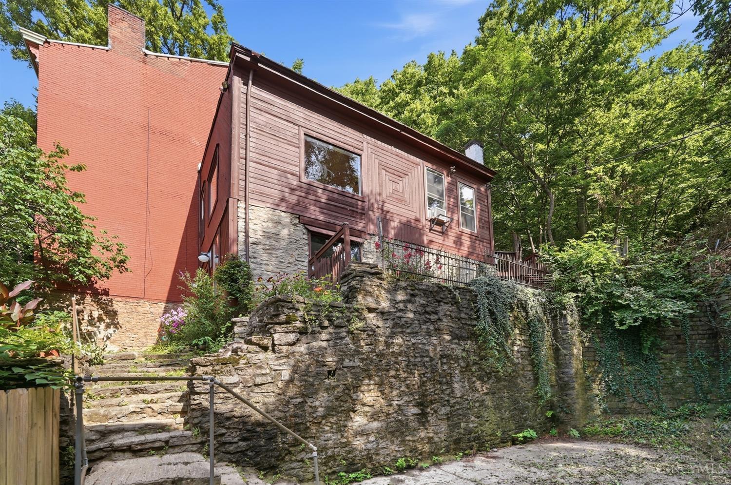108 W Clifton Avenue