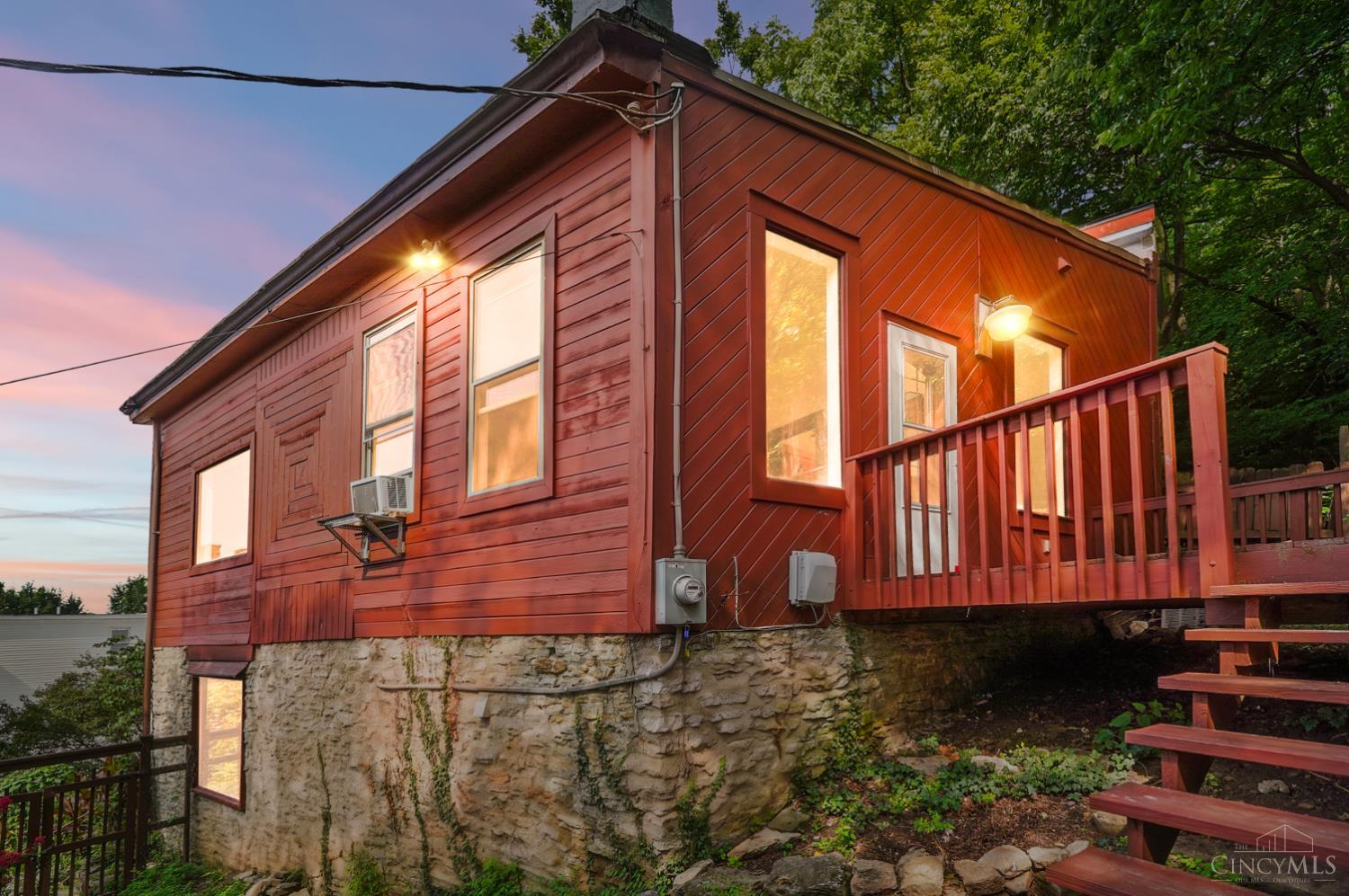 108 W Clifton Avenue