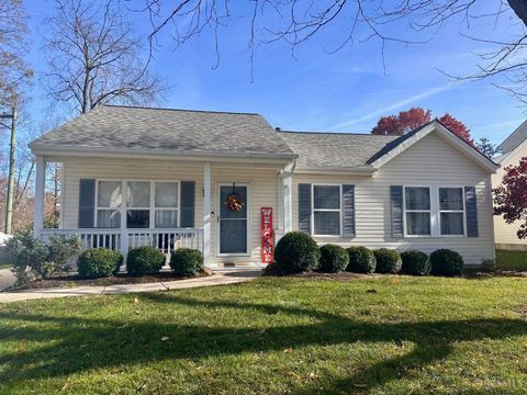 Photo of 1834 Coralberry Ct. Ct, Cincinnati, OH 45230 (MLS # 1861803)