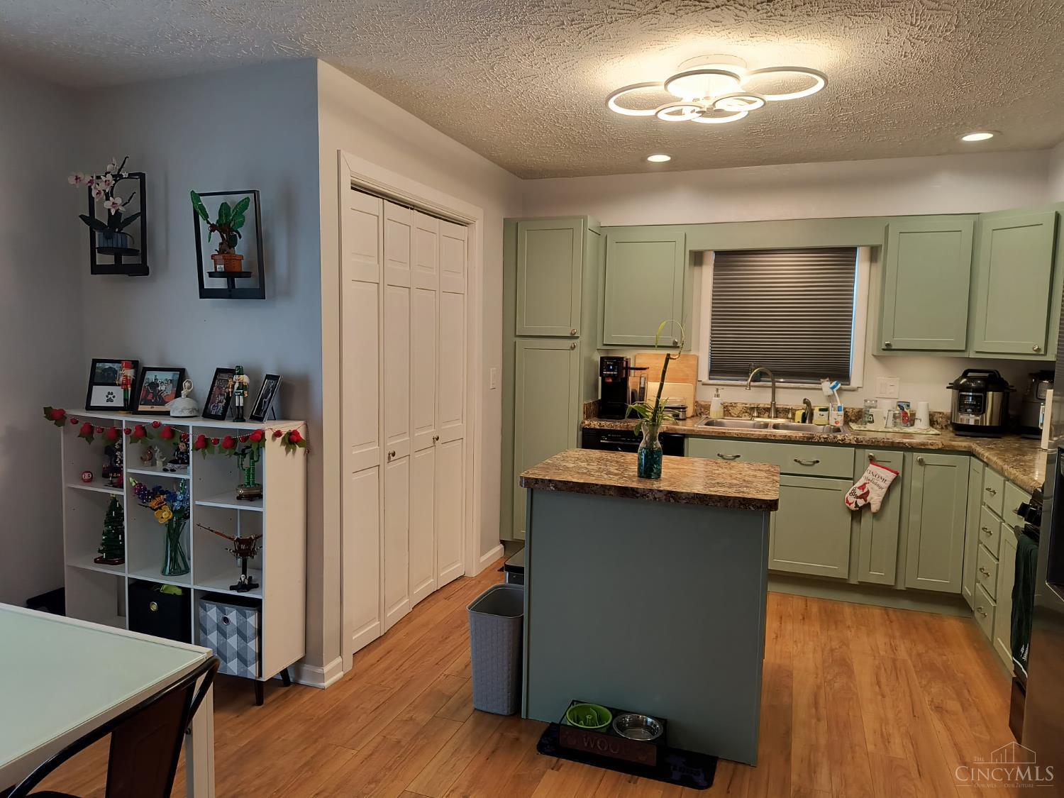 493 Brooke Boulevard