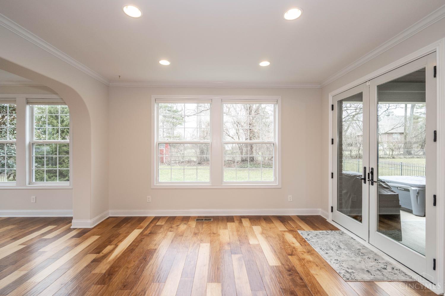 8931 Kenwood Road, Blue Ash, Ohio image 25