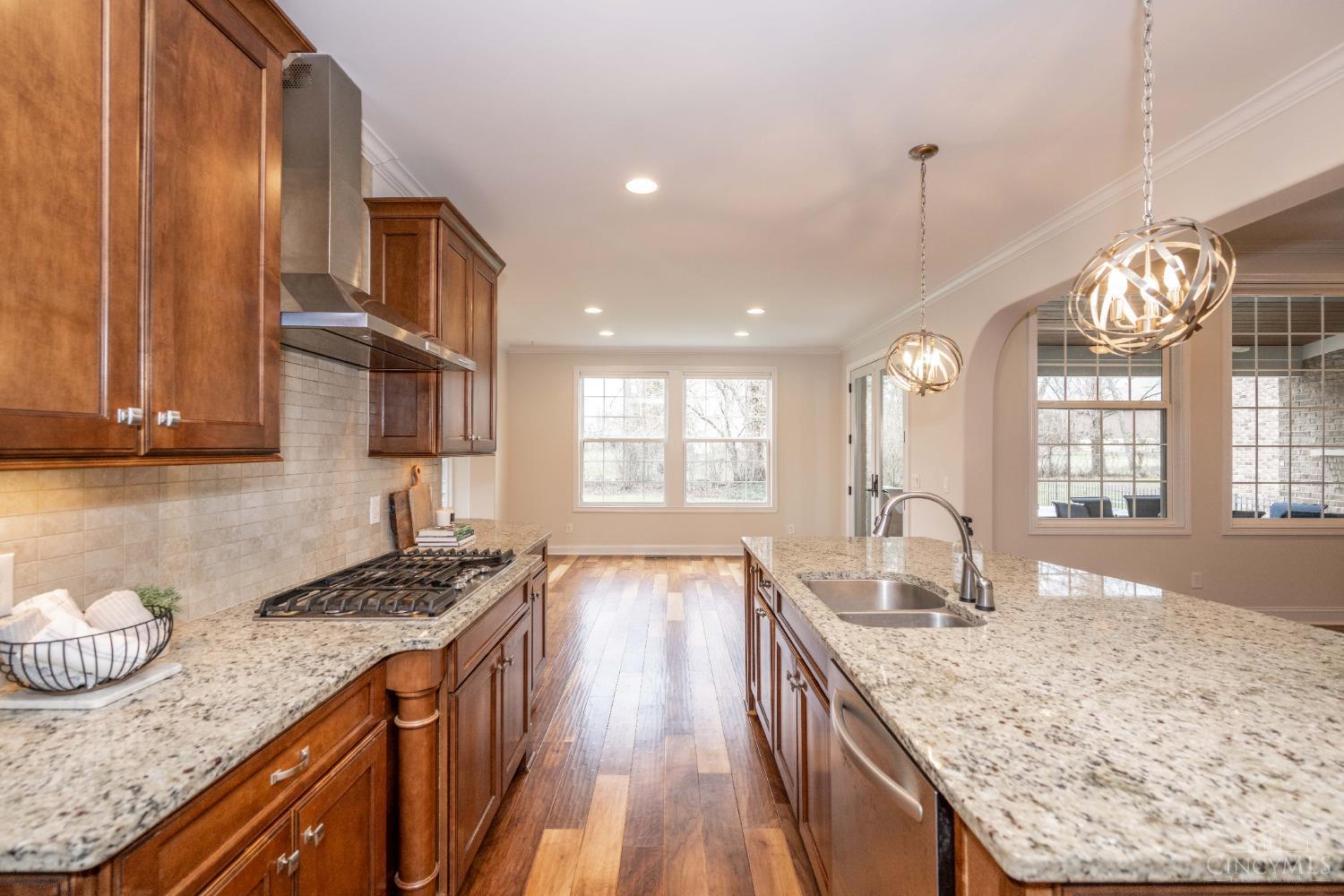 8931 Kenwood Road, Blue Ash, Ohio image 23