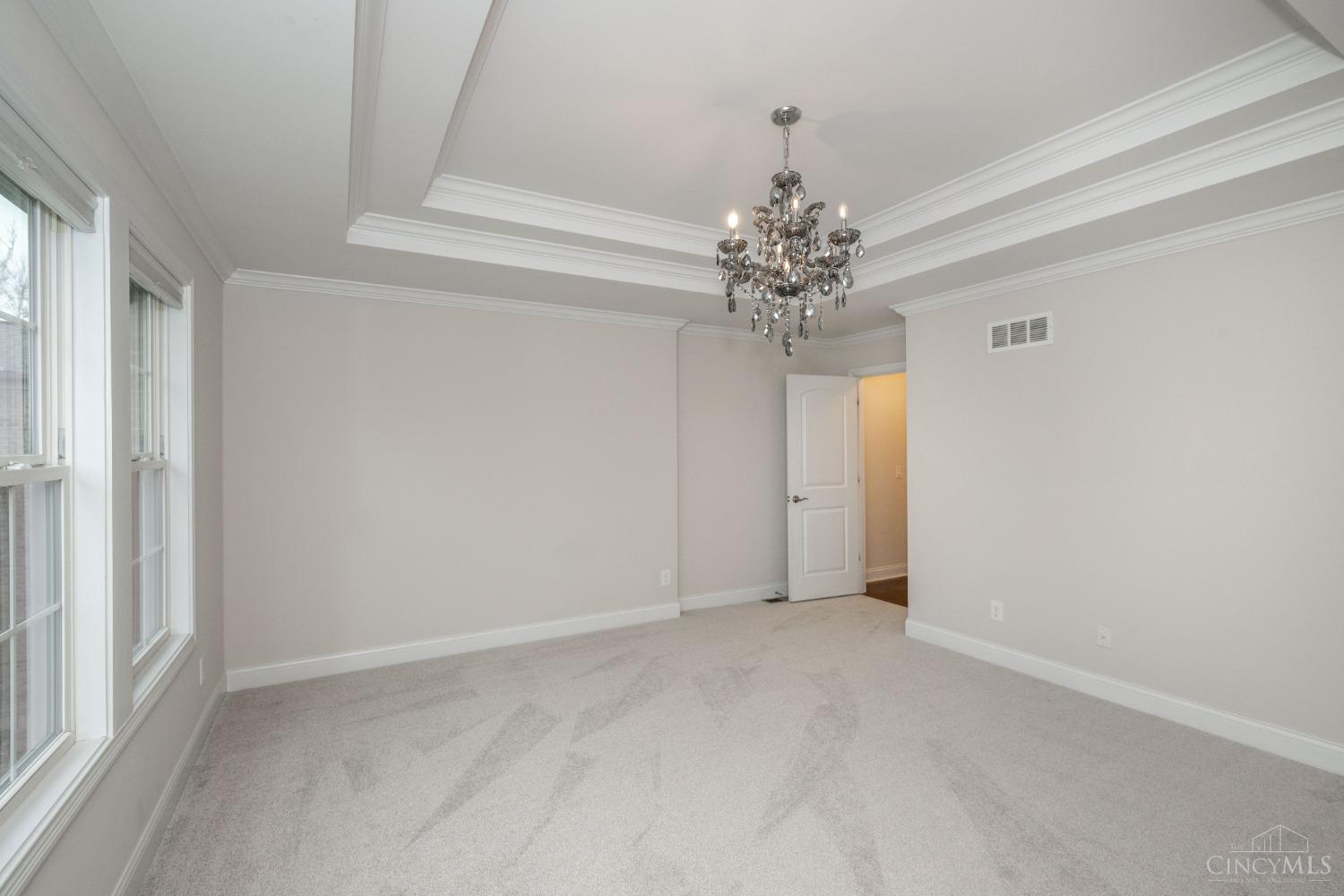 8931 Kenwood Road, Blue Ash, Ohio image 37