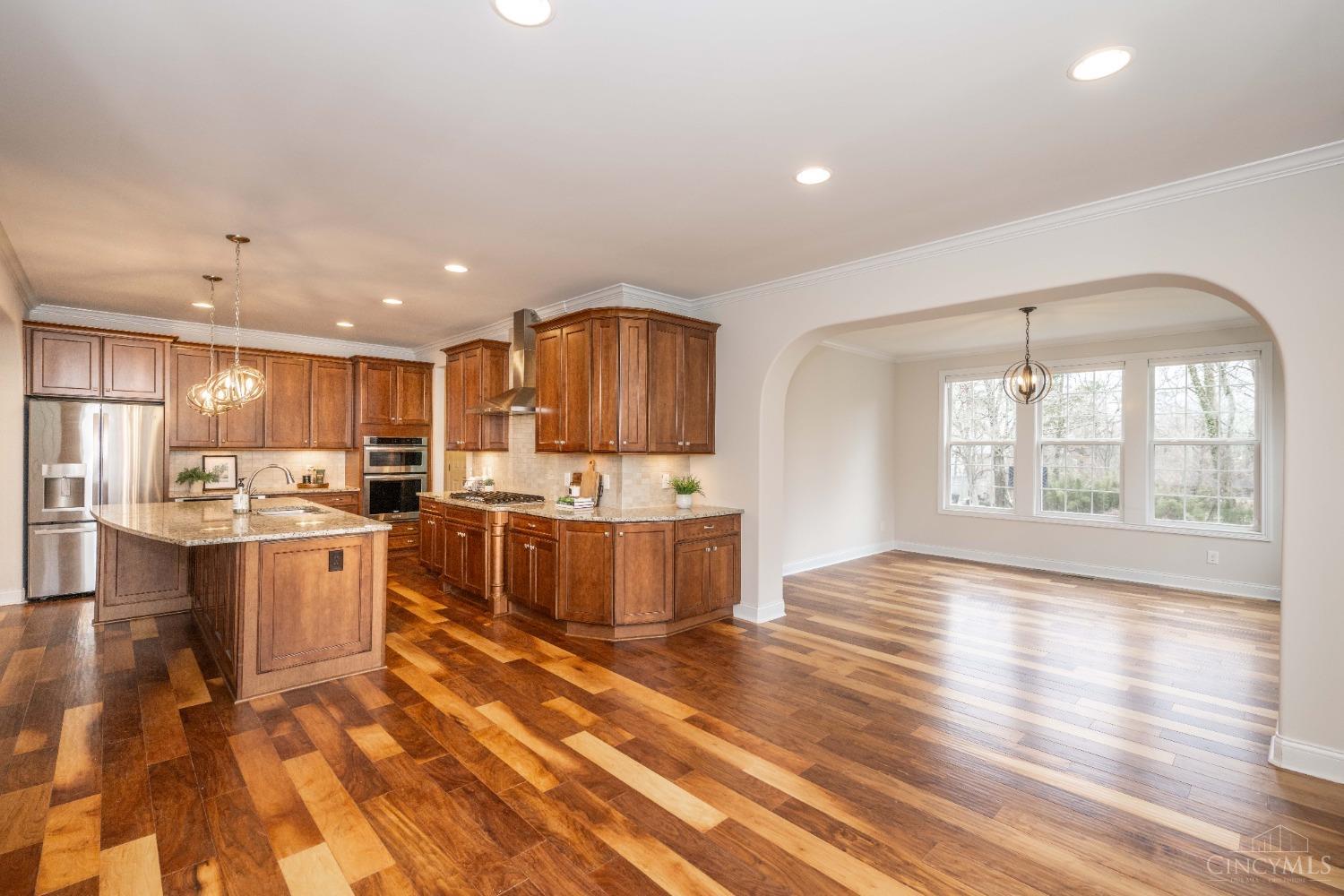 8931 Kenwood Road, Blue Ash, Ohio image 27