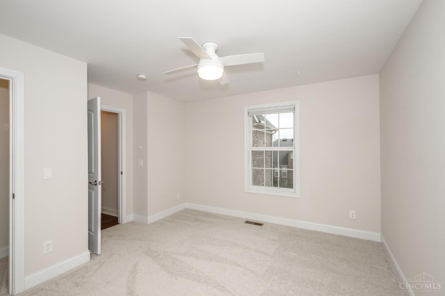 8931 Kenwood Road, Blue Ash, Ohio image 46