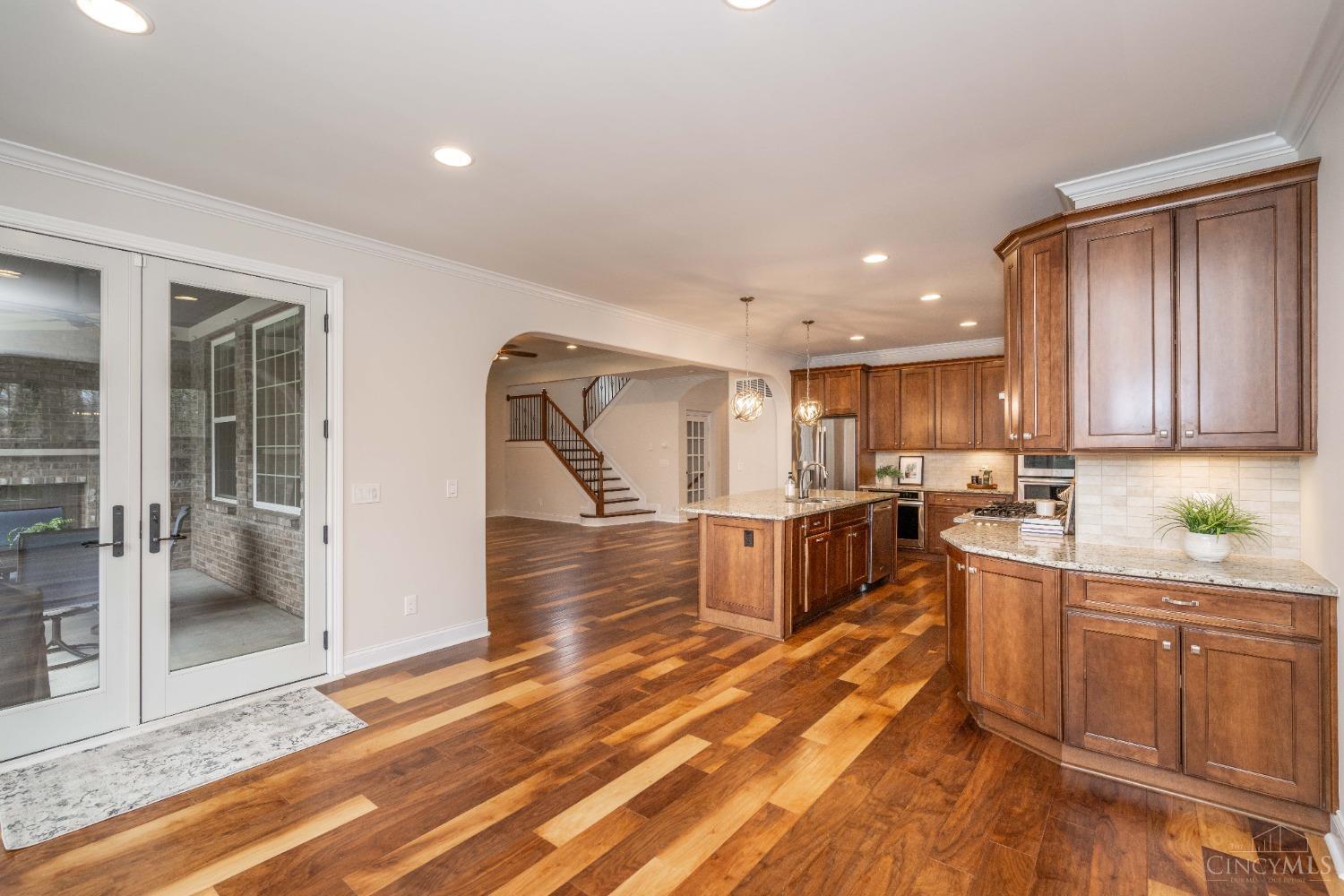 8931 Kenwood Road, Blue Ash, Ohio image 28
