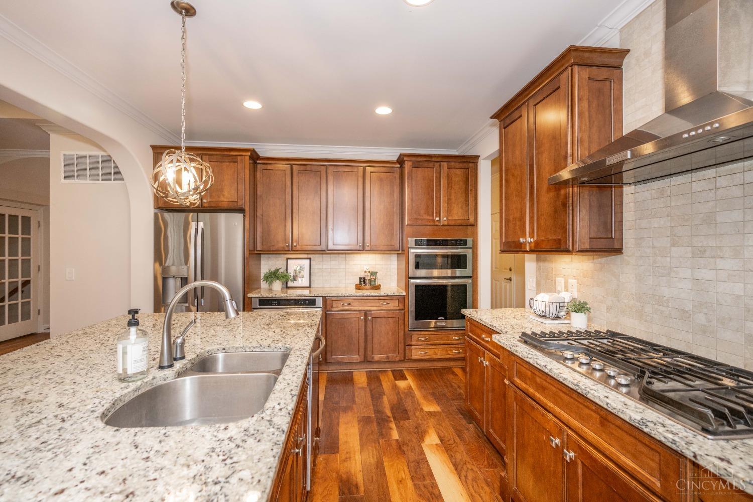 8931 Kenwood Road, Blue Ash, Ohio image 22