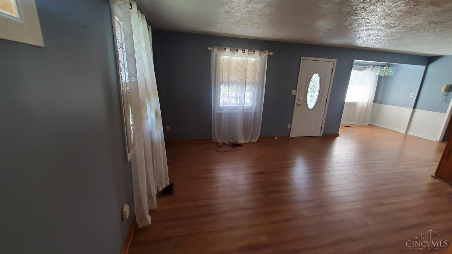 7 Apache Ct