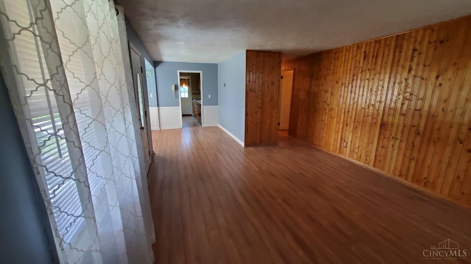 7 Apache Ct