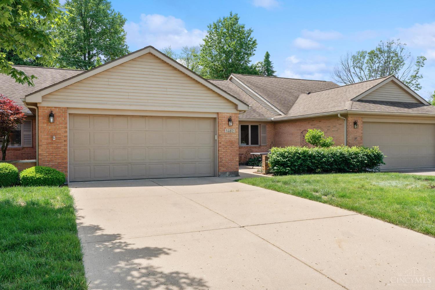1462 Dee Anne Drive, Xenia, Ohio image 2