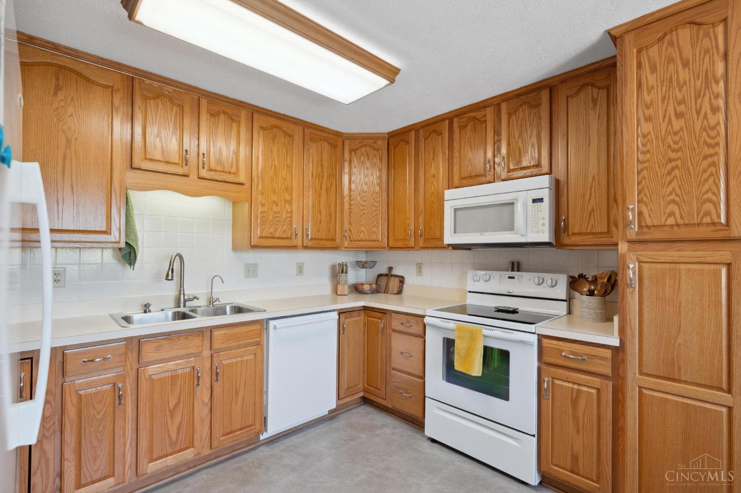 1462 Dee Anne Drive, Xenia, Ohio image 16