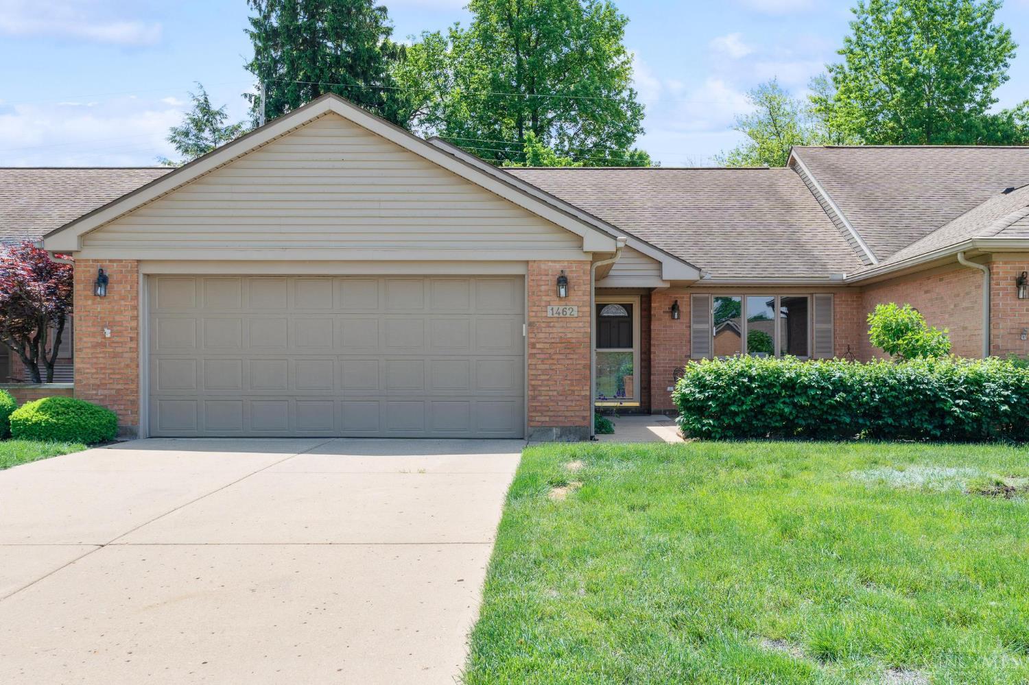 1462 Dee Anne Drive, Xenia, Ohio image 1