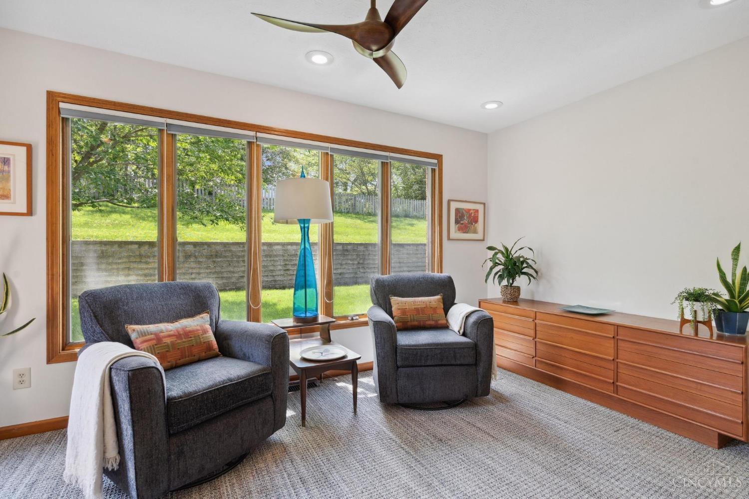 1462 Dee Anne Drive, Xenia, Ohio image 12