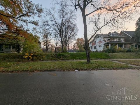 108 Cambridge Avenue Dayton OH 45406