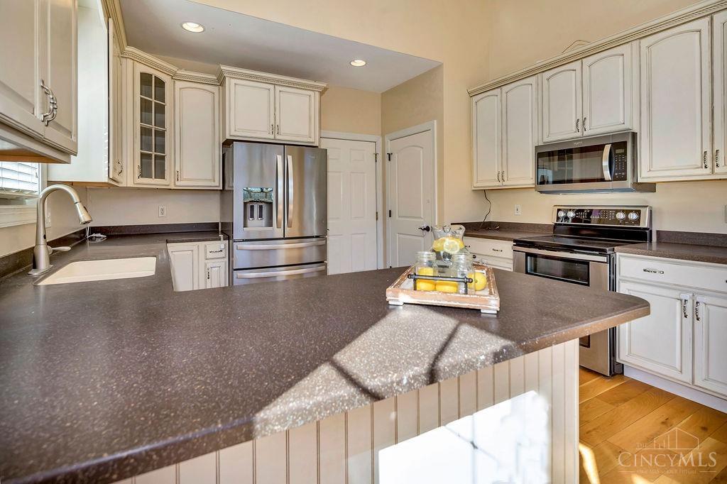 6383 Stillwell Beckett Road, Oxford, Ohio image 8