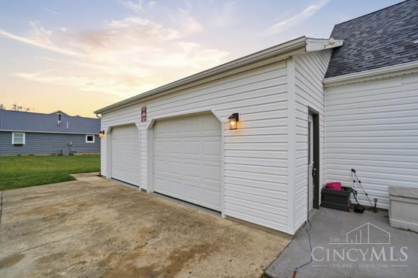 11298 Northlake Drive