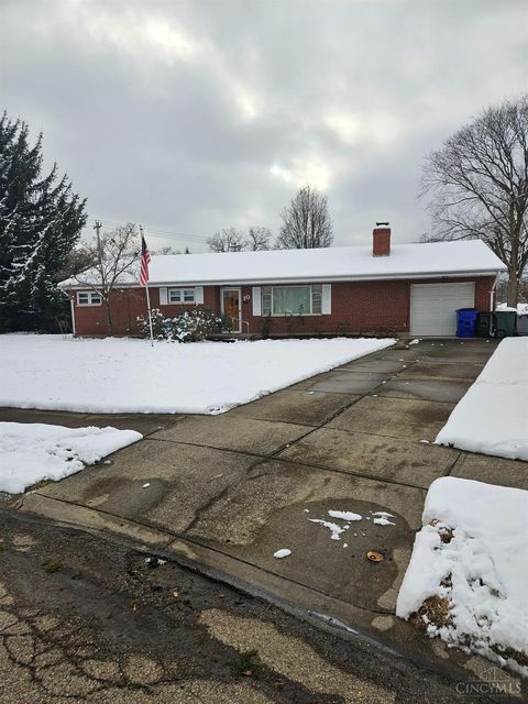 Photo of 10 Vance Court, Hamilton, OH 45015 (MLS # 1863428)