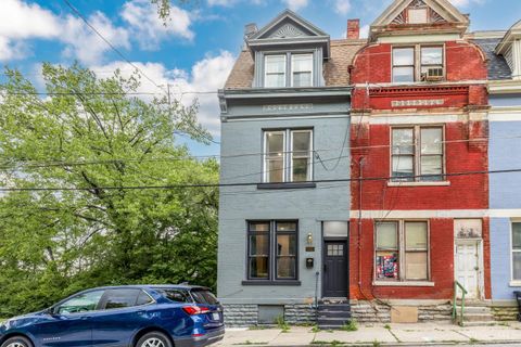 Homes For Sale - 2237 Loth Street<br/> Cincinnati, OH 45219